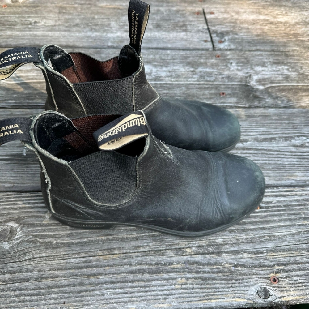 Black blundstone boots size 37 (4)